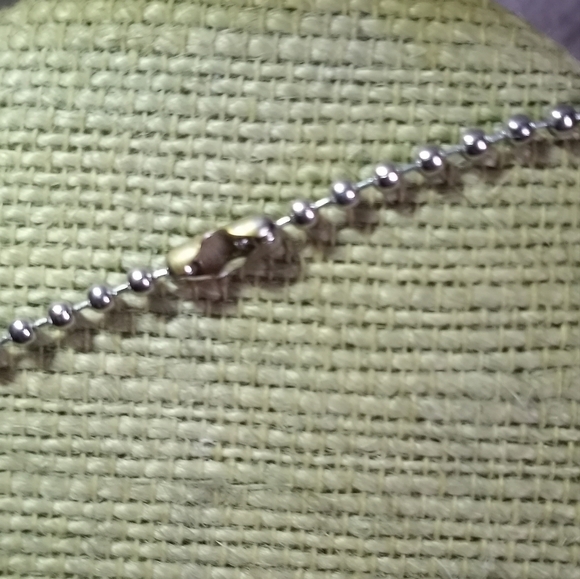 Silvertone swirl teardrop pendant on ball chain necklace - Picture 3 of 5